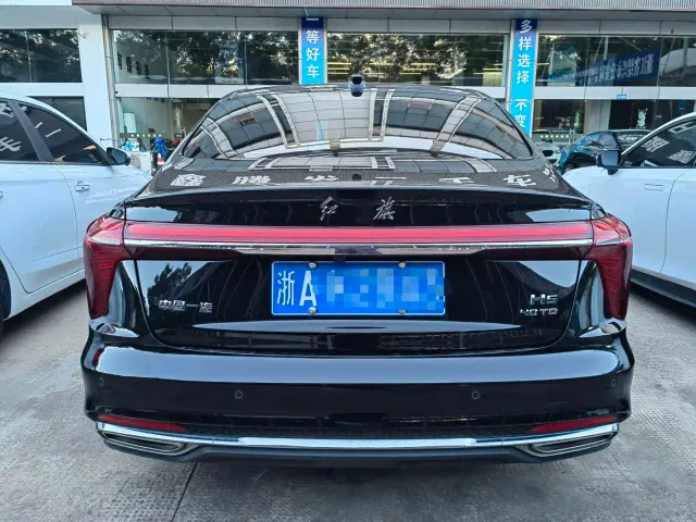 Hongqi H5 — Фото автомобиля 6