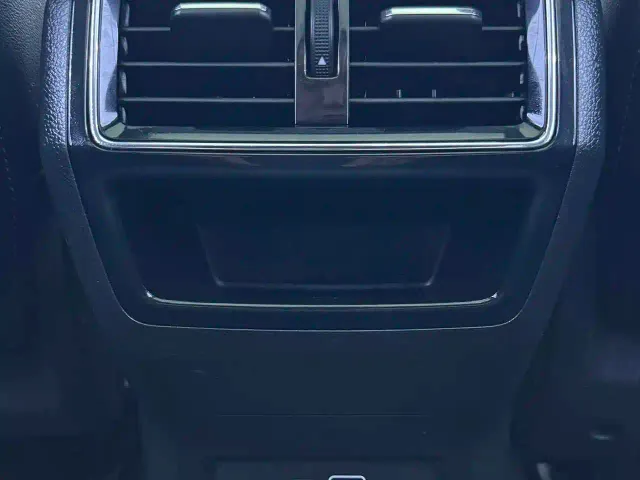 Skoda Karoq — Фото автомобиля 17
