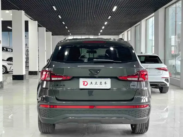 Jetta VS5 — Фото автомобиля 5