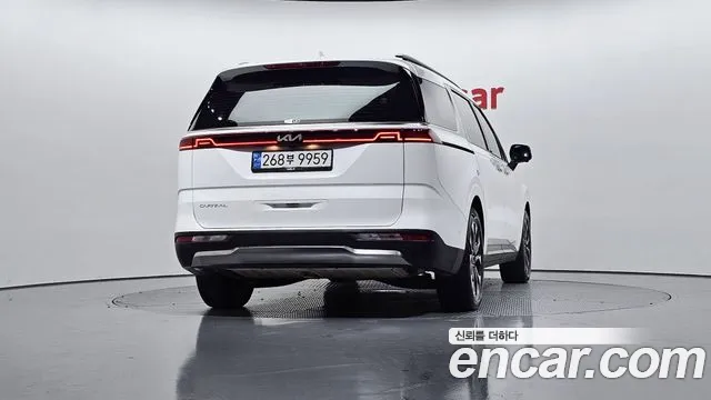 Kia Canival Carnival 4 поколение Дизель 7 мест Signature — Фото автомобиля 4