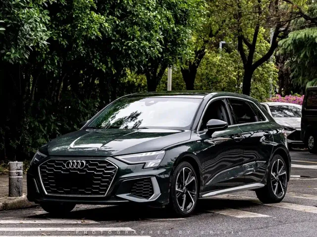 Фотография автомобиля — Audi A3