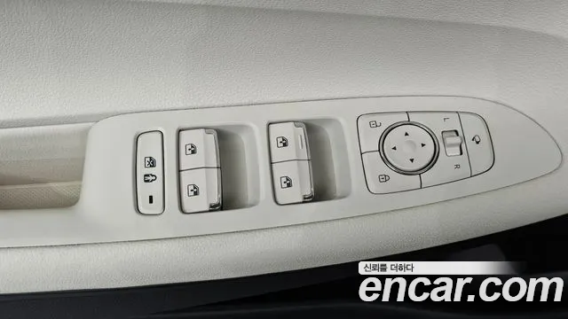 Hyundai Grandeur New — Фото автомобиля 18