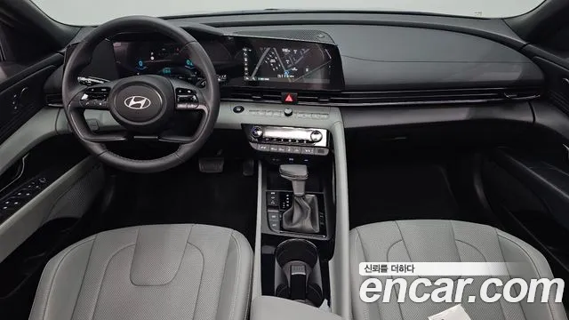 Hyundai Avante CN7 — Фото автомобиля 10
