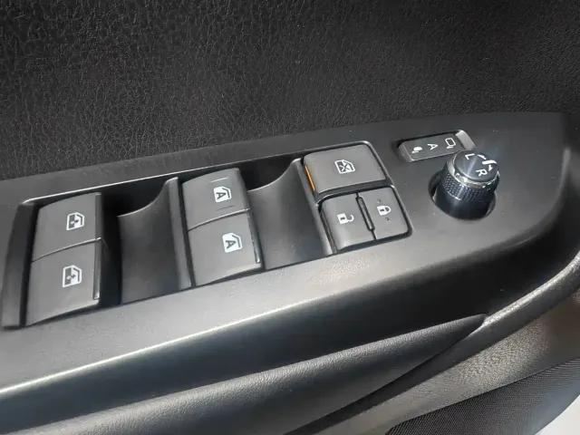 Toyota Highlander 2021 2.0T AWD Luxury 7-Seater — Фото автомобиля 19