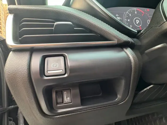 Cadillac CT5 — Фото автомобиля 9