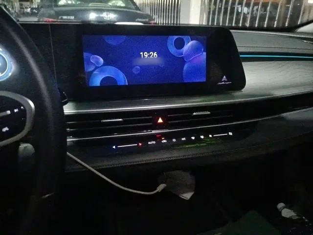 Chery Arrizo 8 — Фото автомобиля 5