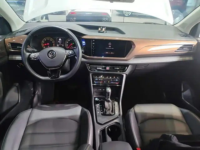 Volkswagen Tharu — Фото автомобиля 9