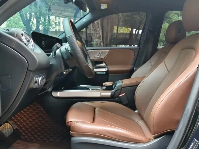 Mercedes-Benz GLB-Class — Фото автомобиля 9