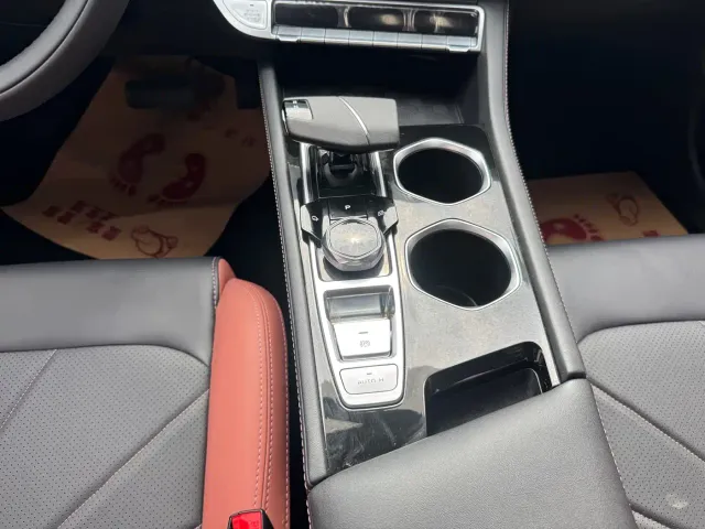 Changan Eado — Фото автомобиля 8