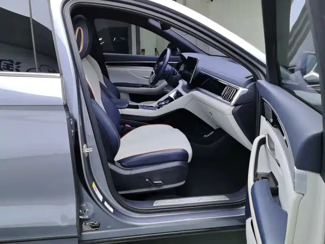 BYD Song PLUS — Фото автомобиля 8