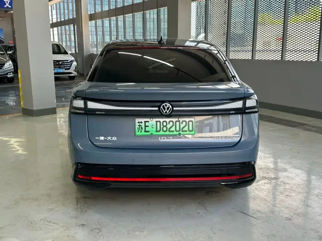 Volkswagen ID.7 Vizzion — Фото автомобиля 8