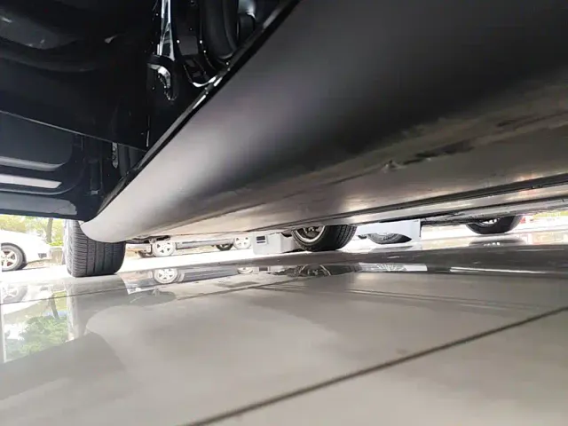 Tesla Model Y — Фото автомобиля 21