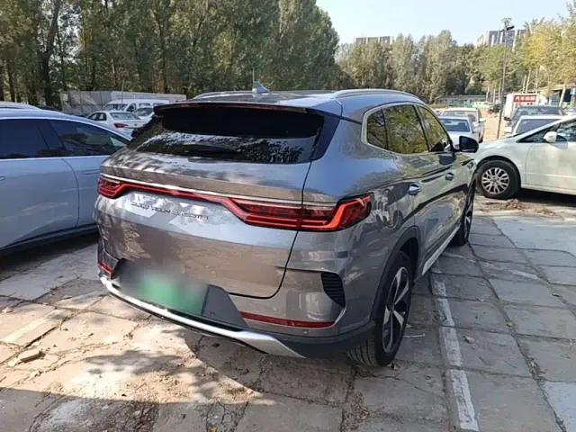 BYD Song PLUS — Фото автомобиля 6