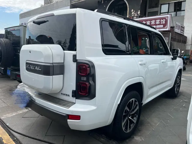 Haval H9 — Фото автомобиля 17