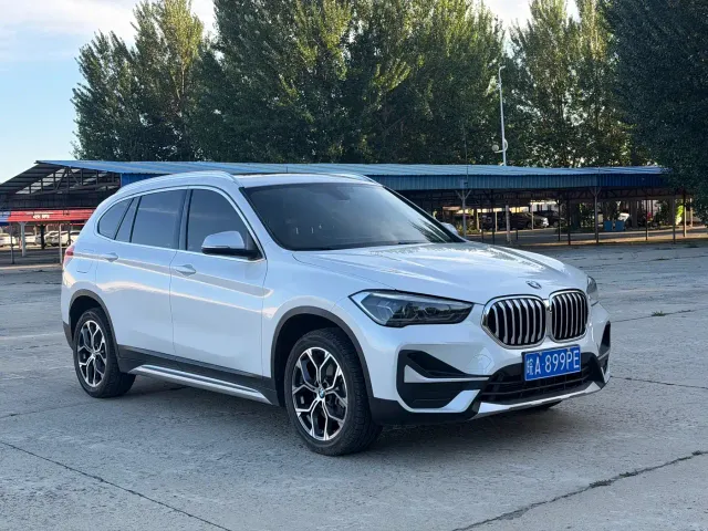 BMW X1 — Фото автомобиля 3