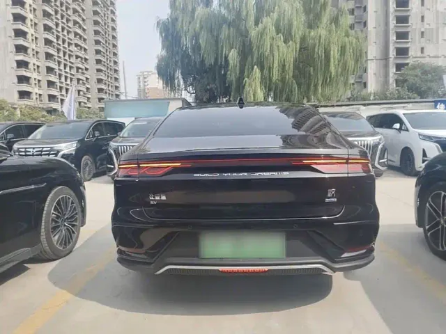 BYD Han — Фото автомобиля 5