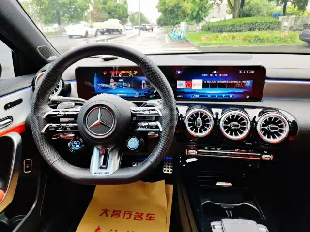 Mercedes-Benz A-Class AMG — Фото автомобиля 11