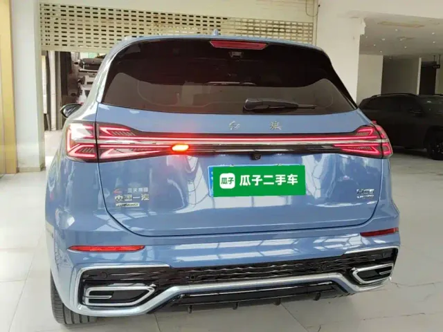 Hongqi HS5 — Фото автомобиля 5