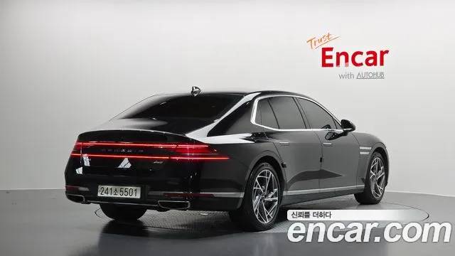 Genesis G90 — Фото автомобиля 2