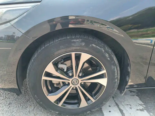 Nissan Sylphy — Фото автомобиля 10