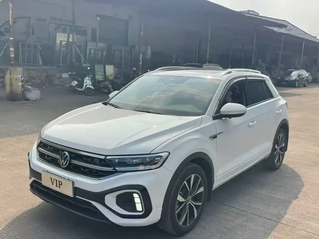 Фотография автомобиля — Volkswagen T-Roc