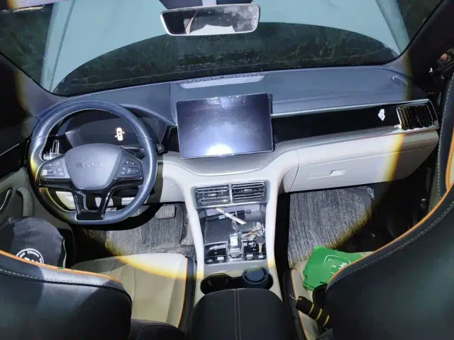 BYD Song PLUS — Фото автомобиля 5