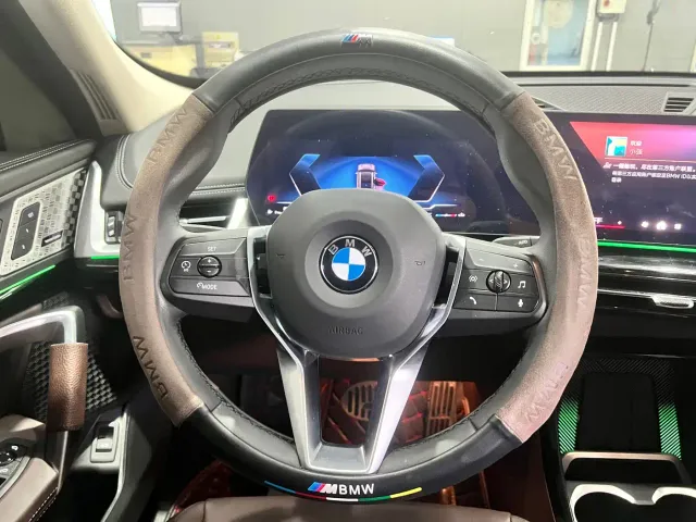 BMW X1 — Фото автомобиля 11