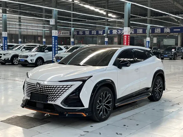 Фотография автомобиля — Changan UNI-T