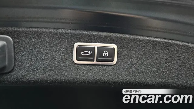 Genesis G80 Бензин 2.5 турбо 2WD — Фото автомобиля 19