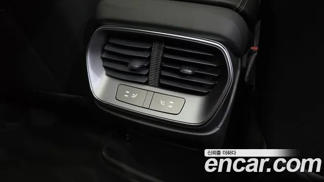 BYD Sealion 7 — Фото автомобиля 26