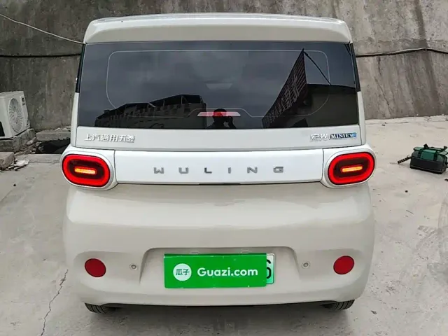 Wuling Hongguang Mini EV — Фото автомобиля 5