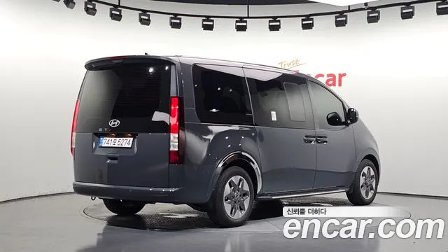 Hyundai Staria Новый Staria — Фото автомобиля 2