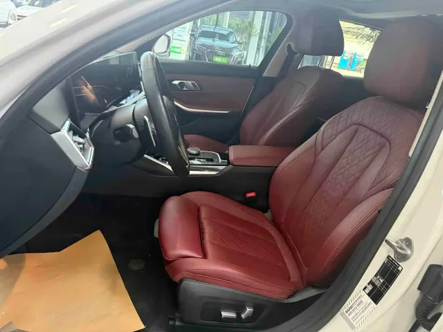 BMW 3 Series — Фото автомобиля 9