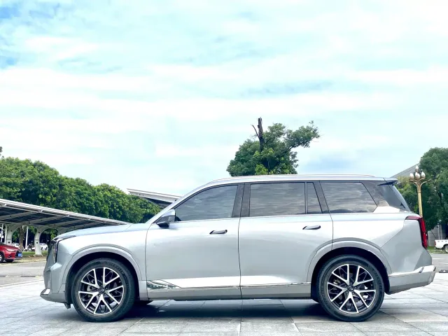 GAC Trumpchi GS8 — Фото автомобиля 5