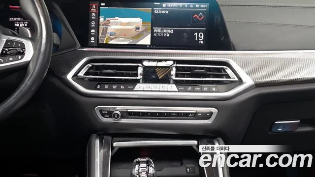 BMW X6 xDrive40i M Sport — Фото автомобиля 14