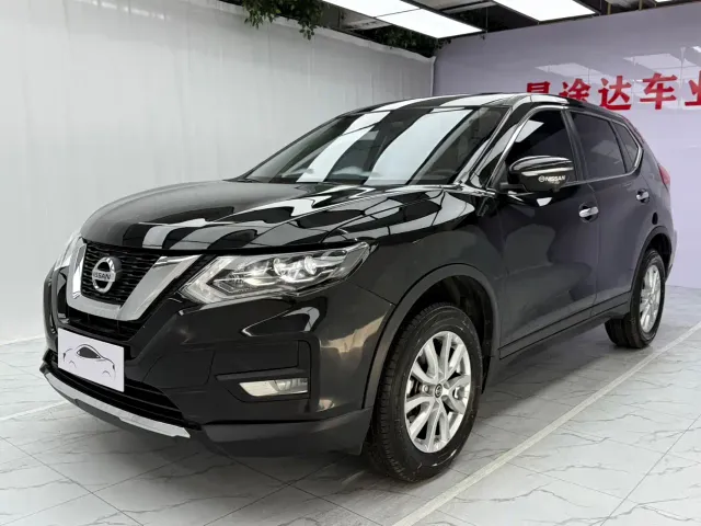 Фотография автомобиля — Nissan X-Trail