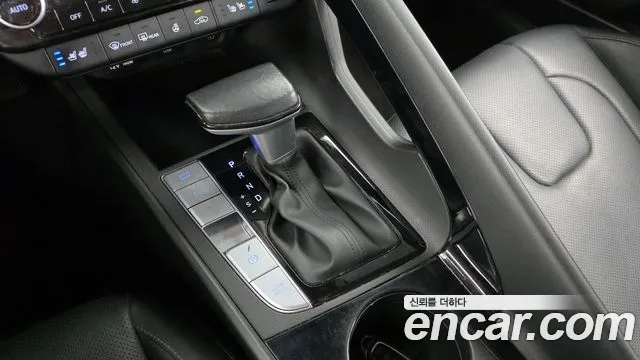 Hyundai Avante CN7 — Фото автомобиля 12