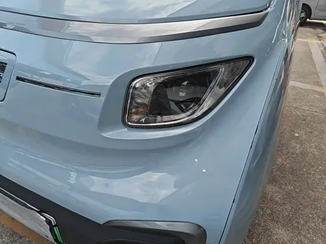 Wuling NanoEV — Фото автомобиля 23