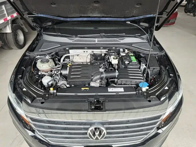 Volkswagen Lavida — Фото автомобиля 19