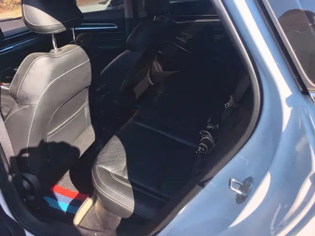 Geely Emgrand — Фото автомобиля 11