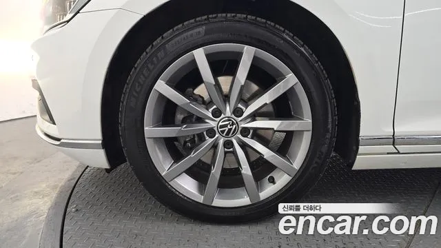 Volkswagen Passat Passat GT(B8) 2.0 TDI Prestige — Фото автомобиля 5