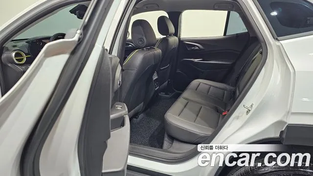 ChevroletGMDaewoo Trax Trax Кроссовер — Фото автомобиля 26
