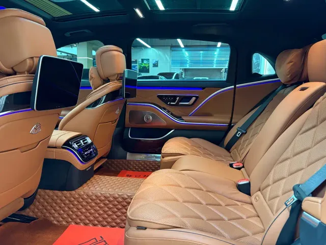Mercedes-Benz Maybach S-Class — Фото автомобиля 17