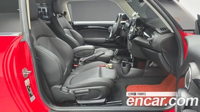 Mini Cooper Cooper Classic Plus — Фото автомобиля 25