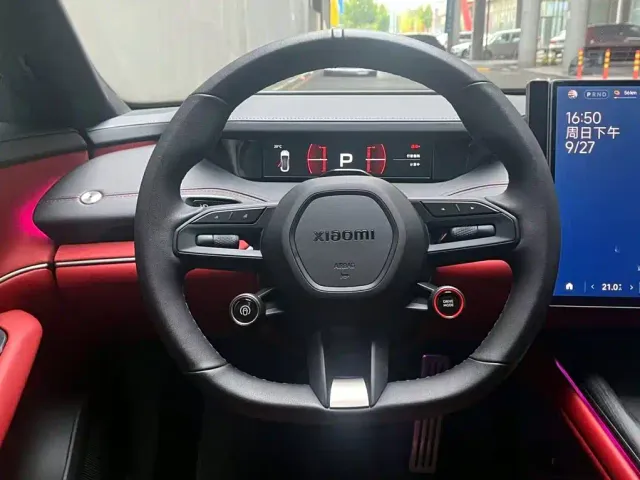 Xiaomi SU7 — Фото автомобиля 12