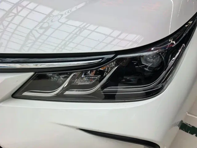 Toyota Corolla — Фото автомобиля 4