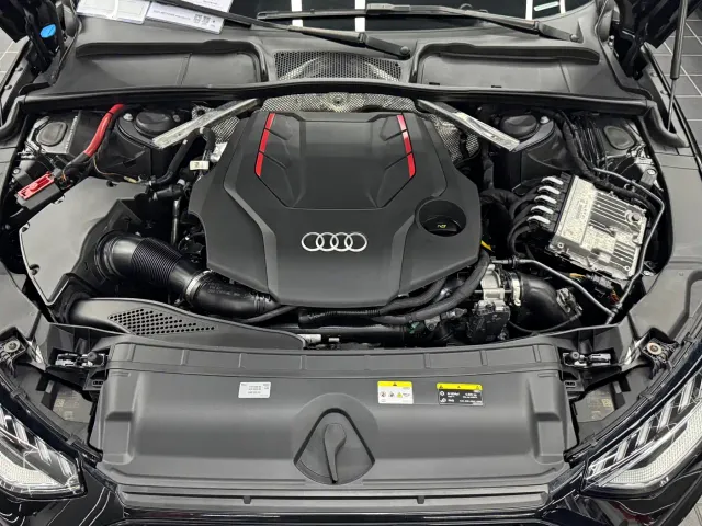 Audi S4 — Фото автомобиля 10