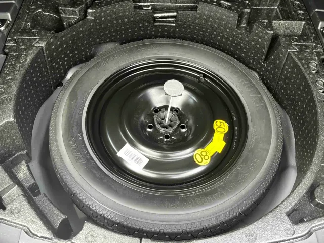 Land Rover Discovery Sport — Фото автомобиля 9