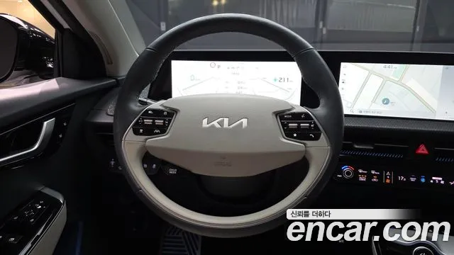 Kia EV6 — Фото автомобиля 13