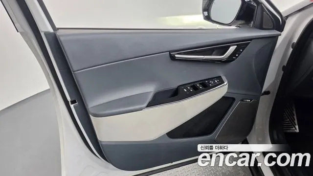 Kia EV6 — Фото автомобиля 21